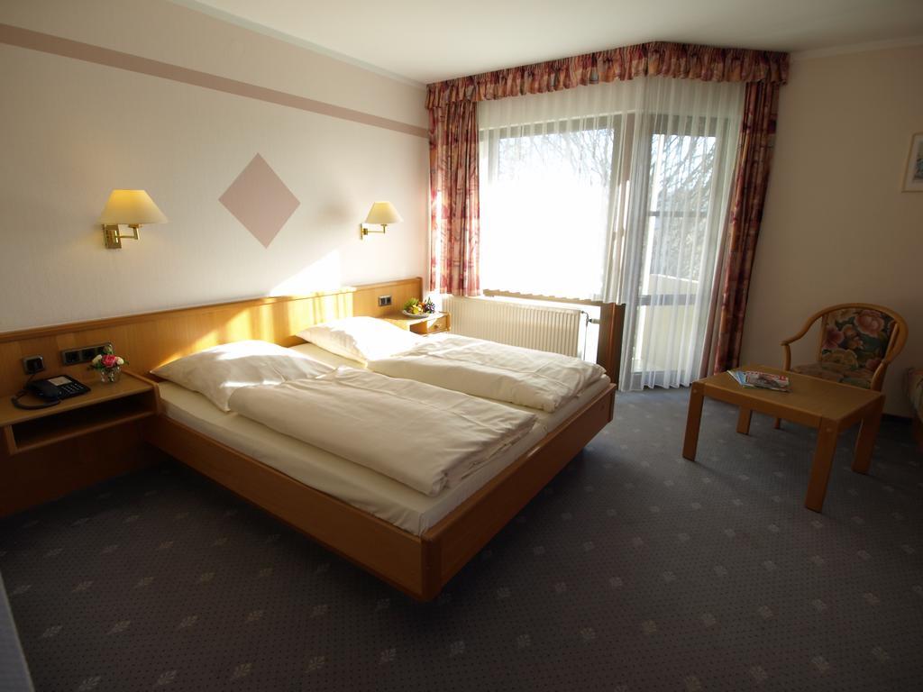 Hotel Landhaus Silbertanne Rotenburg an der Fulda Exterior foto